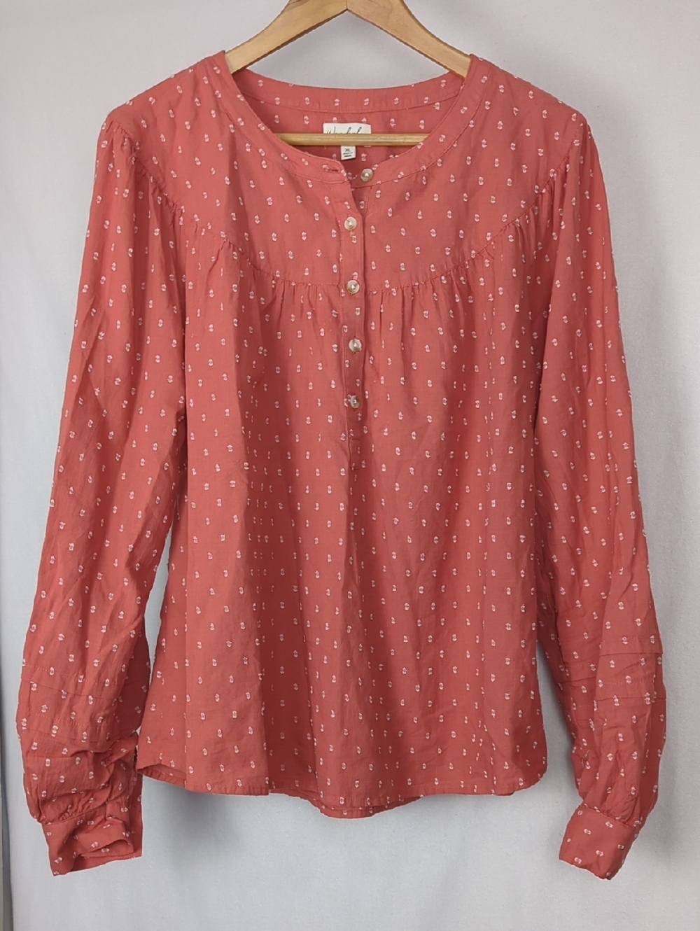 WONDERLY Women's XL Coral Button Front Peasant Blouse